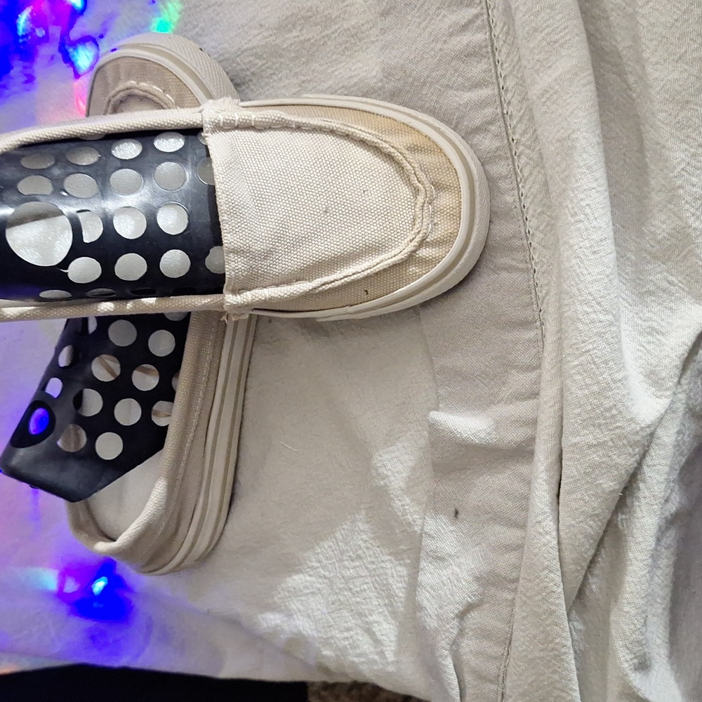Airwalks size 6